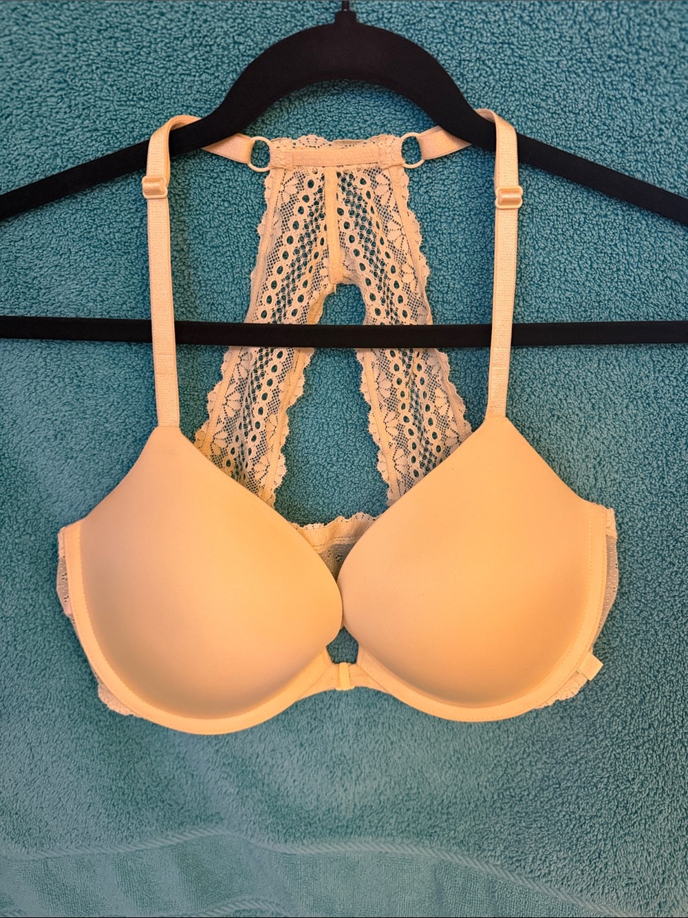 Victoria's Secret Peach Lace Racerback Push-Up Bra